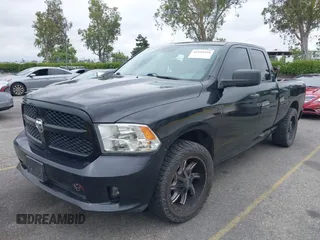 2016 Ram 1500 Express z VIN 1C6RR6FG5GS333031, wystawiony jako IAAI lot #42195110 z przebiegiem 144 921 mil mil oraz . Historia ofert i sprzedaży dostępna na DreamBid. Obrazek 17.