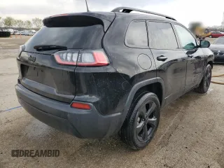 2019 Jeep Cherokee Latitude Plus with VIN 1C4PJLLBXKD339368, listed as a Copart auction lot 52421605 with 48,221 mi miles and Salvage Title. Bid and sale history available at carsss.com. Image 3.