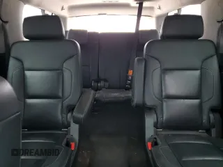 2019 Chevrolet Suburban LT z VIN 1GNSCHKC1KR138254, wystawiony jako Copart lot #43992615 z przebiegiem 102 047 mil mil oraz Czysty tytuł • Clean title. Historia ofert i sprzedaży dostępna na DreamBid. Obrazek 10.