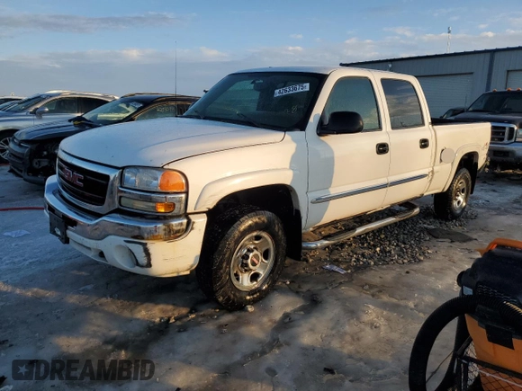 2007 GMC Sierra 1500HD SLT z VIN 1GTGK13U07F197479, wystawiony jako Copart lot #42633675 z przebiegiem 244 876 mil mil oraz Czysty tytuł • Clean title. Historia ofert i sprzedaży dostępna na DreamBid. Obrazek 1.