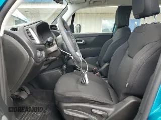 2020 Jeep Renegade Sport with VIN ZACNJAAB3LPL24841, listed as a Copart auction lot 51228995 with 66,967 mi miles and Salvage title. Bid and sale history available at DreamBid. Image 7.