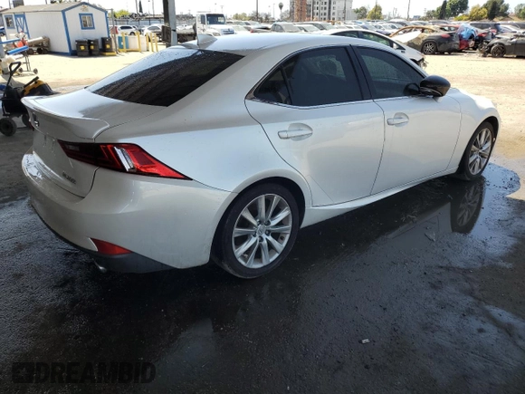 2016 Lexus IS 200t z VIN JTHBA1D28G5016577, wystawiony jako Copart lot #52045345 z przebiegiem 122 978 mil mil oraz Szkoda całkowita • Salvage title. Historia ofert i sprzedaży dostępna na DreamBid. Obrazek 3.