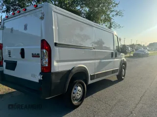 2017 Ram ProMaster Cargo with VIN 3C6TRVAG0HE502979, listed as a Copart auction lot 53193755 with 172,857 mi miles and Clean Title. Bid and sale history available at carsss.com. Image 4.