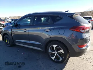 2018 Hyundai Tucson Sport z VIN KM8J3CAL7JU762737, wystawiony jako Copart lot #83538404 z przebiegiem 76 983 mil mil oraz Szkoda całkowita • Salvage title. Historia ofert i sprzedaży dostępna na DreamBid. Obrazek 2.