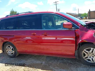 2006 Honda Odyssey EX-L с VIN 5FNRL38666B432577, выставлен на аукционе IAAI как лот 42232203 с пробегом 212 696 миль миль и . История ставок и продаж доступна на DreamBid. Изображение 14.