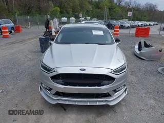 2017 Ford Fusion Titanium с VIN 3FA6P0SU0HR409820, выставлен на аукционе IAAI как лот 41919527 с пробегом 77 301 миль миль и . История ставок и продаж доступна на DreamBid. Изображение 12.