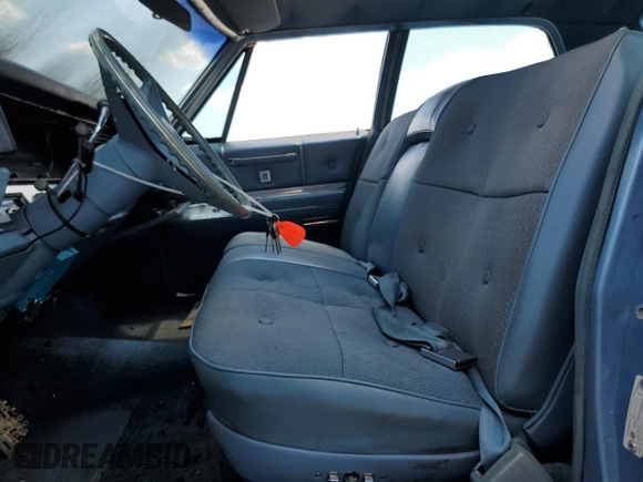 1967 Cadillac DeVille z VIN L7112679, wystawiony jako Copart lot #67846944 z przebiegiem Nie podano mil oraz Szkoda całkowita • Salvage title. Historia ofert i sprzedaży dostępna na DreamBid. Obrazek 7.