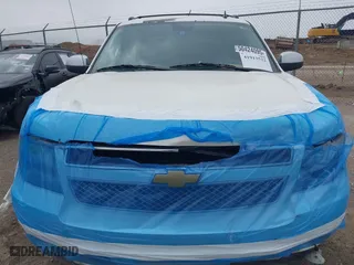 2012 Chevrolet Avalanche LTZ with VIN 3GNMCGE04CG103276, listed as a IAAI auction lot 41913522 with 139,633 mi miles. Bid and sale history available at carsss.com. Image 6.