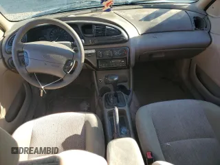 1998 Ford Contour z VIN 1FAFP66Z5WK232756, wystawiony jako Copart lot #86648364 z przebiegiem 118 176 mil mil oraz Tytuł czysty. Historia ofert i sprzedaży dostępna na DreamBid. Obrazek 8.