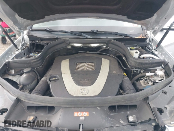 2012 Mercedes-Benz GLK 350 with VIN WDCGG8HB9CF751639, listed as a IAAI auction lot 42122764 with 177,412 mi miles and . Bid and sale history available at carsss.com. Image 10.