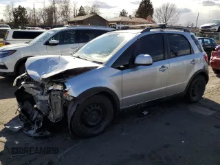 2012 Suzuki SX4 Crossover with VIN JS2YB5A35C6302197, listed as a Copart auction lot 47102815 with 203,127 mi miles and Salvage Title. Bid and sale history available at carsss.com. Image 1.