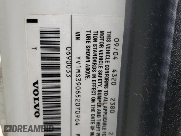 2005 Volvo S40 z VIN YV1MS390652070964, wystawiony jako Copart lot #79863784 z przebiegiem 171 753 mil mil oraz Szkoda całkowita • Salvage title. Historia ofert i sprzedaży dostępna na DreamBid. Obrazek 12.