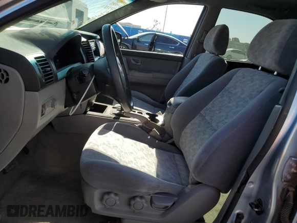 2004 Kia Sorento LX with VIN KNDJC733145263620, listed as a Copart auction lot 85206494 with 155,318 mi miles and Salvage Title. Bid and sale history available at carsss.com. Image 7.