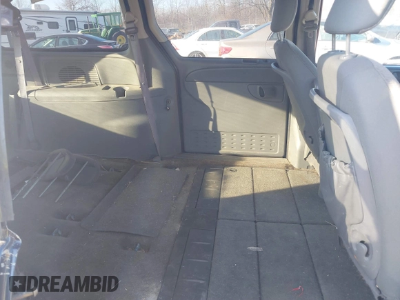 2006 Chrysler Town & Country Touring with VIN 2A4GP54L46R805276, listed as a IAAI auction lot 41036582 with 145,534 mi miles and . Bid and sale history available at DreamBid. Image 8.