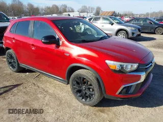 2019 Mitsubishi Outlander ES z VIN JA4AR3AUXKU016368, wystawiony jako IAAI lot #41829740 z przebiegiem 93 973 mil mil oraz . Historia ofert i sprzedaży dostępna na DreamBid. Obrazek 1.