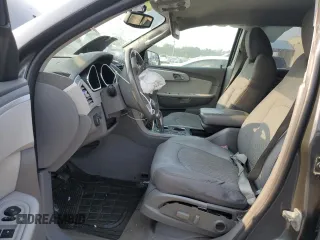 2011 Chevrolet Traverse 1LT z VIN 1GNKRGED5BJ286757, wystawiony jako Copart lot #63599254 z przebiegiem 168 671 mil mil oraz Szkoda całkowita • Salvage title. Historia ofert i sprzedaży dostępna na DreamBid. Obrazek 7.