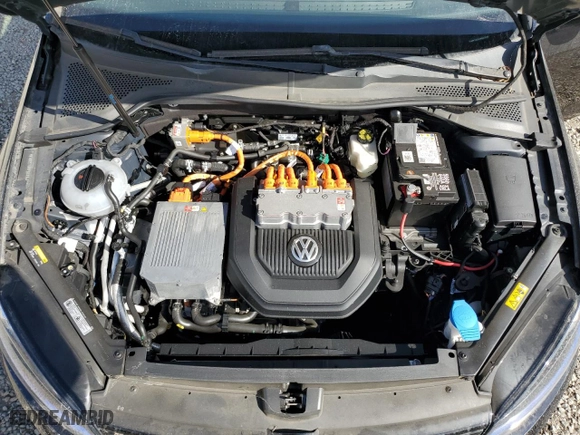 2015 Volkswagen e-Golf SEL Premium with VIN WVWPP7AU9FW903466, listed as a Copart auction lot 81190604 with 84,261 mi miles and Clean Title. Bid and sale history available at carsss.com. Image 11.