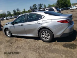 2025 Toyota Camry LE z VIN 4T1DBADK2SU525291, wystawiony jako Copart lot #54872725 z przebiegiem 5 855 mil mil oraz Szkoda całkowita • Salvage title. Historia ofert i sprzedaży dostępna na DreamBid. Obrazek 2.