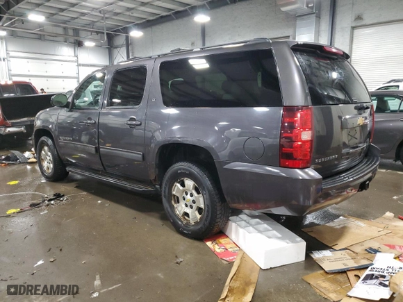 2010 Chevrolet Suburban LT with VIN 1GNUKJE30AR212437, listed as a Copart auction lot 88892185 with 343,089 mi miles and Salvage Title. Bid and sale history available at carsss.com. Image 2.