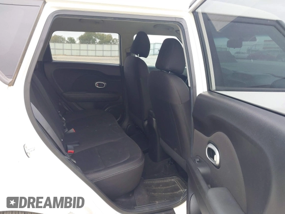 2018 Kia Soul with VIN KNDJN2A28J7518626, listed as a IAAI auction lot 40710176 with 100,891 mi miles. Bid and sale history available at carsss.com. Image 8.