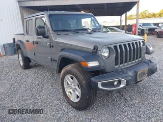 2023 Jeep Gladiator Sport S с VIN 1C6HJTAG0PL534130, выставлен на аукционе IAAI как лот 42842561 с пробегом 60 635 миль миль и . История ставок и продаж доступна на DreamBid. Изображение 1.