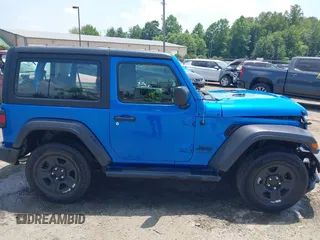 2022 Jeep Wrangler Sport S с VIN 1C4HJXAG4NW227250, выставлен на аукционе IAAI как лот 42557443 с пробегом 72 426 миль миль и . История ставок и продаж доступна на DreamBid. Изображение 13.