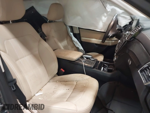 2019 Mercedes-Benz GLS 450 with VIN 4JGDF6EE4KB228206, listed as a IAAI auction lot 42285126 with 86,083 mi miles and . Bid and sale history available at DreamBid. Image 8.