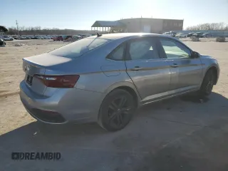 2022 Volkswagen Jetta SE with VIN 3VW7M7BU8NM004469, listed as a Copart auction lot 41758645 with 39,124 mi miles and Salvage title. Bid and sale history available at DreamBid. Image 3.