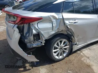 2017 Toyota Prius Plus z VIN JTDKARFP4H3035214, wystawiony jako IAAI lot #41952143 z przebiegiem 166 687 mil mil oraz . Historia ofert i sprzedaży dostępna na DreamBid. Obrazek 6.