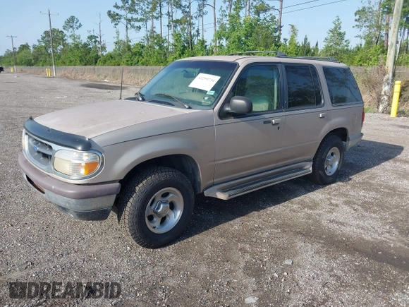 1997 Ford Explorer Eddie Bauer z VIN 1FMDU32X8VZC30353, wystawiony jako IAAI lot #42259734 z przebiegiem 249 106 mil mil oraz . Historia ofert i sprzedaży dostępna na DreamBid. Obrazek 2.