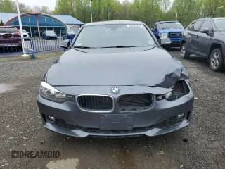 2015 BMW 3 Series 320i xDrive with VIN WBA3C3G51FNT51452, listed as a Copart auction lot 55426245 with 81,001 mi miles and Salvage title. Bid and sale history available at DreamBid. Image 5.