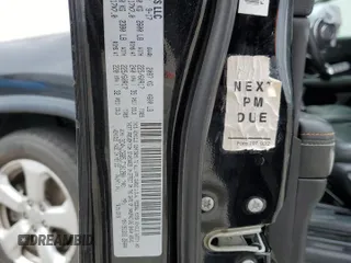 2018 Jeep Compass Latitude z VIN 3C4NJDBB5JT161280, wystawiony jako Copart lot #56758805 z przebiegiem 82 142 mil mil oraz Szkoda całkowita • Salvage title. Historia ofert i sprzedaży dostępna na DreamBid. Obrazek 13.