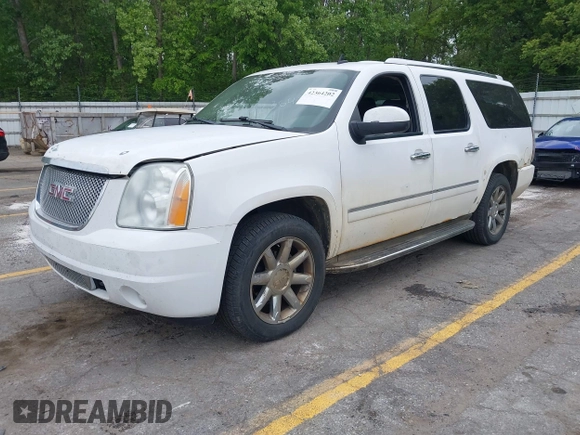 2011 GMC Yukon XL Denali z VIN 1GKS2MEF2BR190877, wystawiony jako IAAI lot #42364202 z przebiegiem 160 063 mil mil oraz . Historia ofert i sprzedaży dostępna na DreamBid. Obrazek 18.