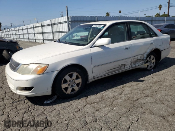 2000 Toyota Avalon XL z VIN 4T1BF28BXYU091688, wystawiony jako Copart lot #58162705 z przebiegiem 177 427 mil mil oraz Szkoda całkowita • Salvage title. Historia ofert i sprzedaży dostępna na DreamBid. Obrazek 1.