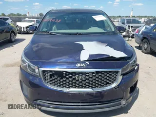 2018 Kia Sedona SX-L with VIN KNDME5C13J6376291, listed as a IAAI auction lot 40391638 with 109,077 mi miles and . Bid and sale history available at carsss.com. Image 12.