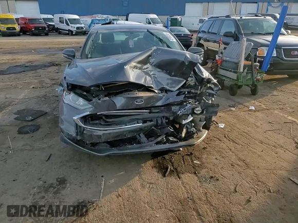 2017 Ford Fusion SE with VIN 3FA6P0H78HR283420, listed as a Copart auction lot 42958245 with 72,128 mi miles and Salvage Title. Bid and sale history available at DreamBid. Image 10.