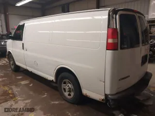 2007 Chevrolet Express Cargo Van with VIN 1GCFG15X371229181, listed as a IAAI auction lot 41591249 with NaN miles. Bid and sale history available at carsss.com. Image 3.