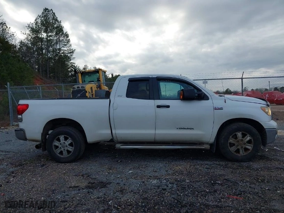 2007 Toyota Tundra SR5 with VIN 5TFRV54117X023474, listed as a IAAI auction lot 41557636 with 259,823 mi miles. Bid and sale history available at carsss.com. Image 13.