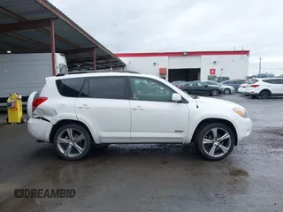 2007 Toyota RAV4 Sport with VIN JTMZD32VX76030877, listed as a IAAI auction lot 41514536 with 187,267 mi miles. Bid and sale history available at carsss.com. Image 14.