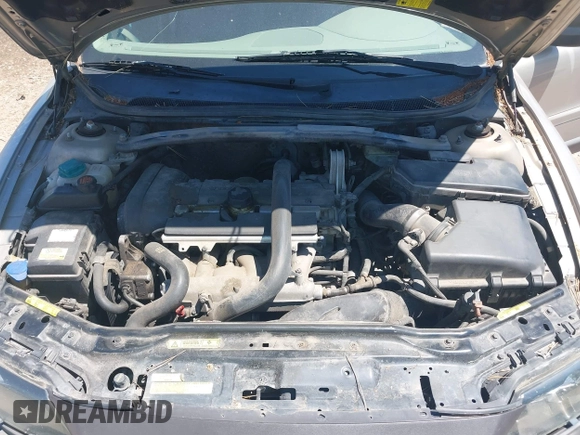 2004 Volvo V70 XC Cross Country with VIN YV1SZ59H441163300, listed as a IAAI auction lot 42606073 with 193,098 mi miles and . Bid and sale history available at DreamBid. Image 10.