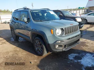 2016 Jeep Renegade Latitude with VIN ZACCJBBT6GPD66773, listed as a IAAI auction lot 41946572 with 156,505 mi miles. Bid and sale history available at carsss.com. Image 1.