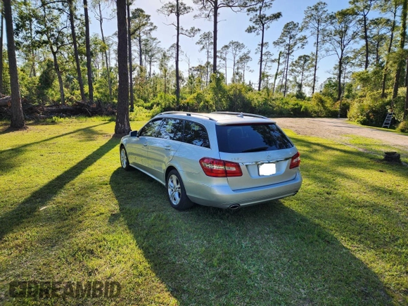 2011 Mercedes-Benz E 350 Luxury with VIN WDDHH8HB0BA291828, listed as a Copart auction lot 53397705 with 132,902 mi miles and Clean Title. Bid and sale history available at DreamBid. Image 3.