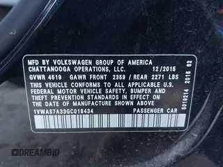 2016 Volkswagen Passat 1.8T R-Line w/Comfort Pkg with VIN 1VWAS7A33GC018434, listed as a IAAI auction lot 41770301 with 151,169 mi miles. Bid and sale history available at carsss.com. Image 9.