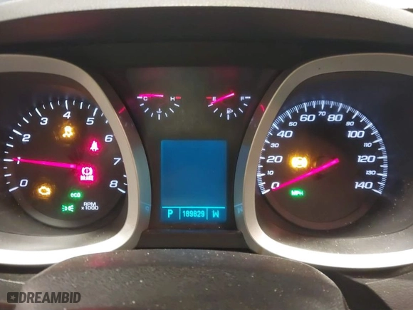 2010 Chevrolet Equinox LT w/1LT with VIN 2CNFLEEW8A6308646, listed as a IAAI auction lot 41634557 with 189,829 mi miles. Bid and sale history available at carsss.com. Image 7.