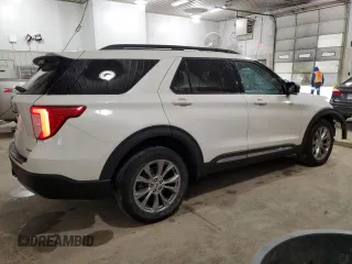 2021 Ford Explorer XLT with VIN 1FMSK8DH1MGC41740, listed as a Copart auction lot 51589425 with 31,461 mi miles and Salvage Title. Bid and sale history available at carsss.com. Image 3.