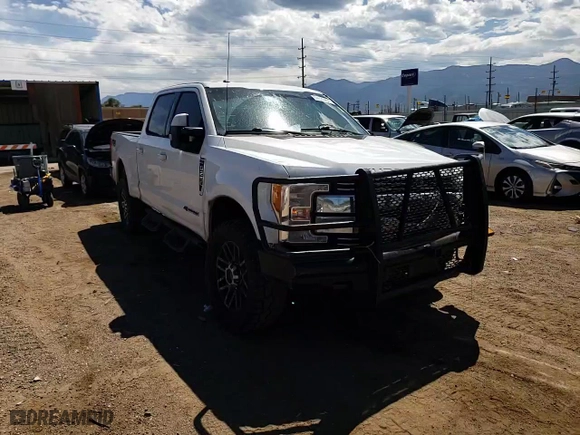 2017 Ford Super Duty F-250 SRW Lariat with VIN 1FT7W2BT5HEC93814, listed as a Copart auction lot 64635464 with 276,746 mi miles and Salvage Title. Bid and sale history available at carsss.com. Image 11.