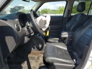 2017 Jeep Patriot High Altitude with VIN 1C4NJPFA7HD151210, listed as a Copart auction lot 61263015 with 128,276 mi miles and Salvage title. Bid and sale history available at DreamBid. Image 7.