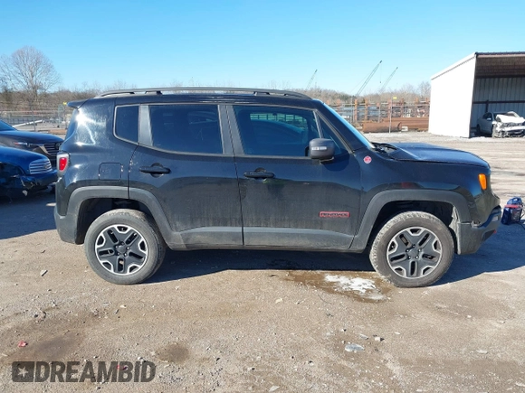 2017 Jeep Renegade Deserthawk с VIN ZACCJBCB5HPE46010, выставлен на аукционе IAAI как лот 41350075 с пробегом 126 623 миль миль и . История ставок и продаж доступна на DreamBid. Изображение 13.