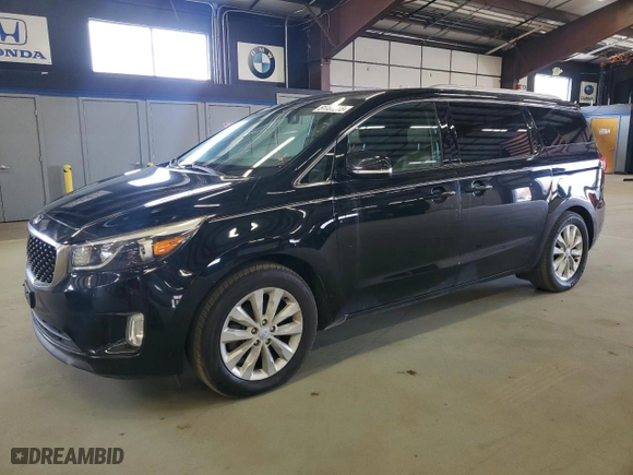 2015 Kia Sedona EX with VIN KNDMC5C13F6060502, listed as a Copart auction lot 51751865 with 141,116 mi miles and Clean Title. Bid and sale history available at carsss.com. Image 1.