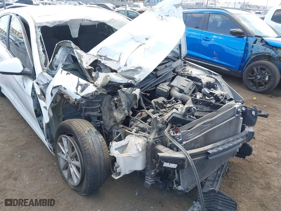 2019 Hyundai Sonata SE with VIN 5NPE24AF3KH738066, listed as a IAAI auction lot 41568251 with 100,688 mi miles. Bid and sale history available at carsss.com. Image 18.